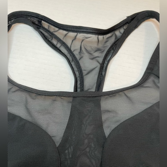 VICTORIA'S SECRET SEE-THRU SPORTS BRA - Picture 4 of 8